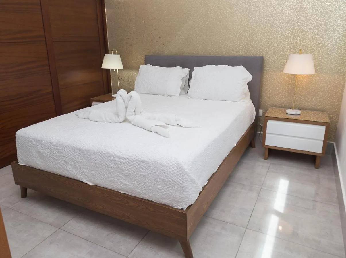 Soha Suites Santiago De Los Caballeros 0*,