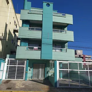 Em Bombas , Bombinhas Brasil